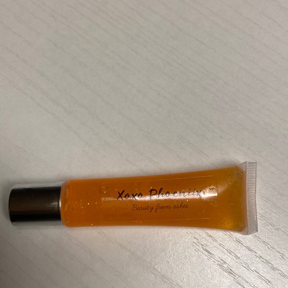 Phoeniix Grand Rising Lip Gloss